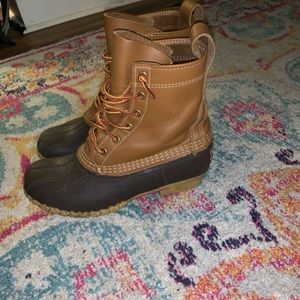 LL Bean boots size 8 (run large so fit a 9 best)